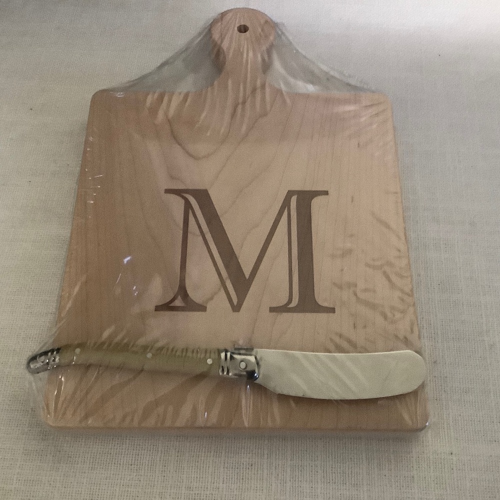 Maple Leaf At Home Initial M Artisan Cheese Board & Spreader Knife-NWT